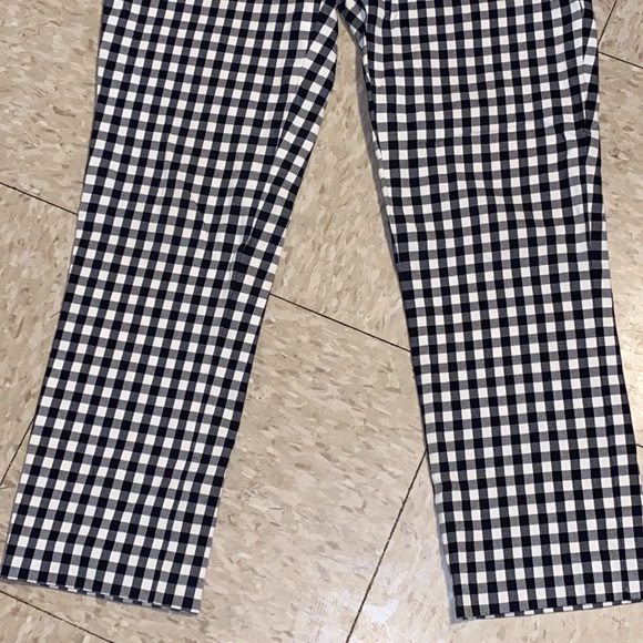 Theory Izelle S. Barnet Check Cropped Pants in Black and White size 2 - Picture 6 of 16